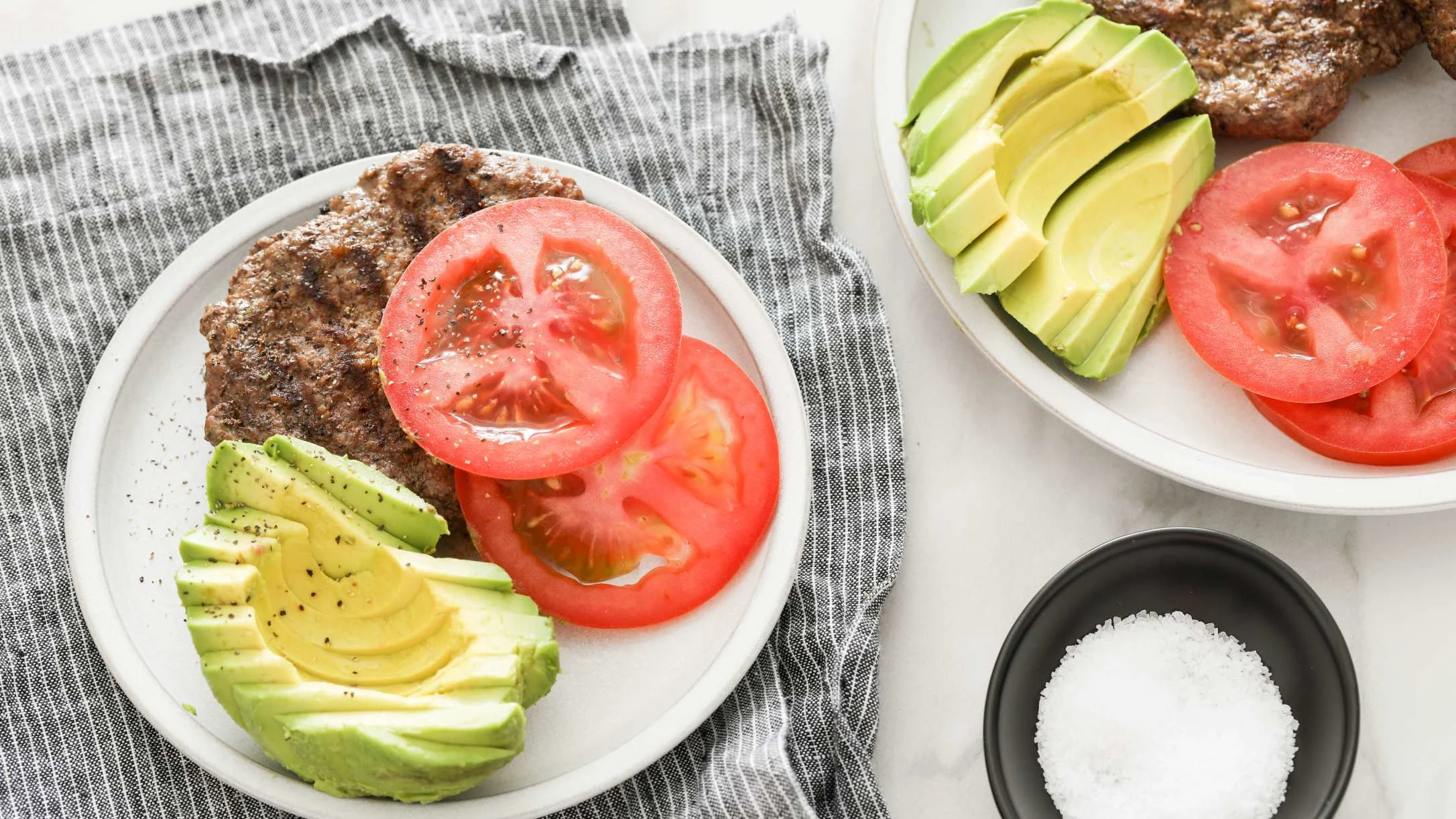 ATK USA Keto Grilled Burger with Avocado and Tomato LB-30