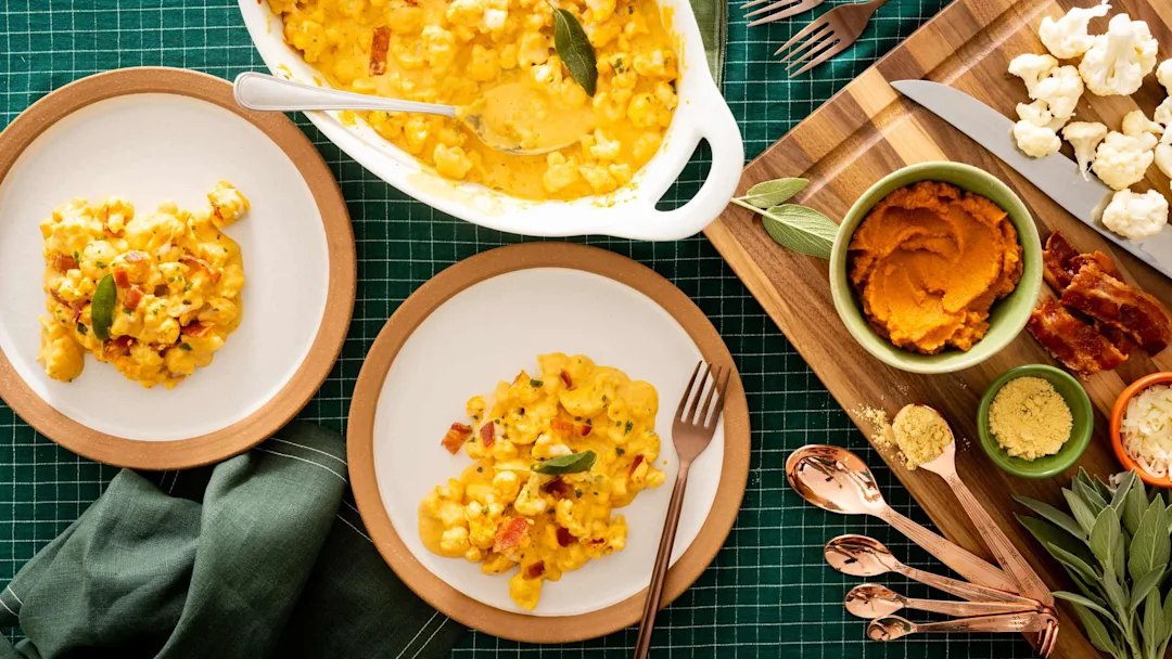 pumpkin-cauliflower-mac-and-cheese-with-bacon