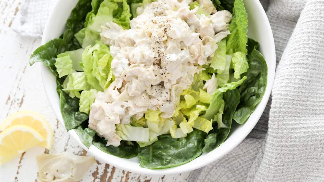 canned-tuna-and-artichoke-salad