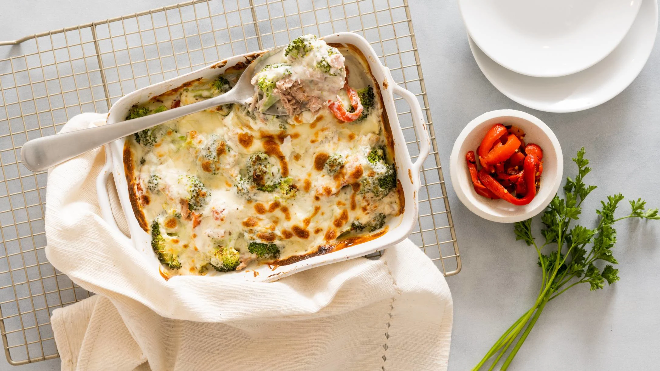 low-carb-broccoli-alfredo-and-canned-tuna-casserole